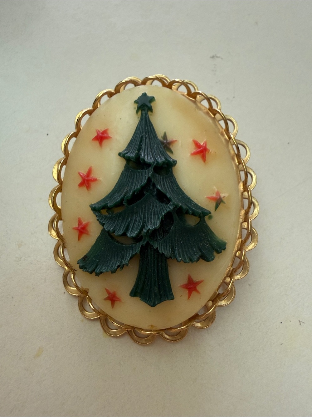 Vintage Gold Tone Cameo-Style Christmas Tree Brooch